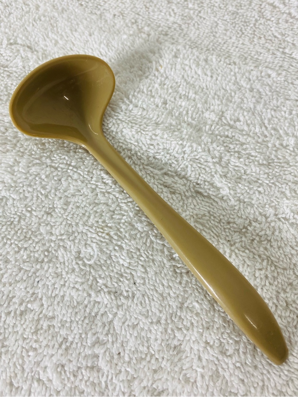 5/$35 Vintage Tupperware Harvest Gold Mini Ladle Condiment Spoon Model #872